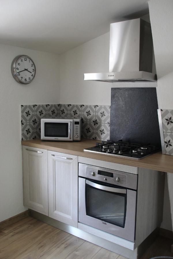 Appartement Le Gambetta Cotignac Bagian luar foto
